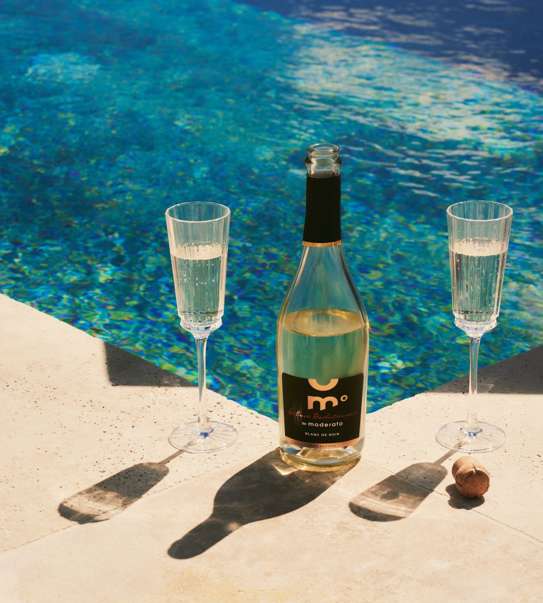 Alcohol-free sparkling 'Blanc de Noir' - Revolutionary Cuvée