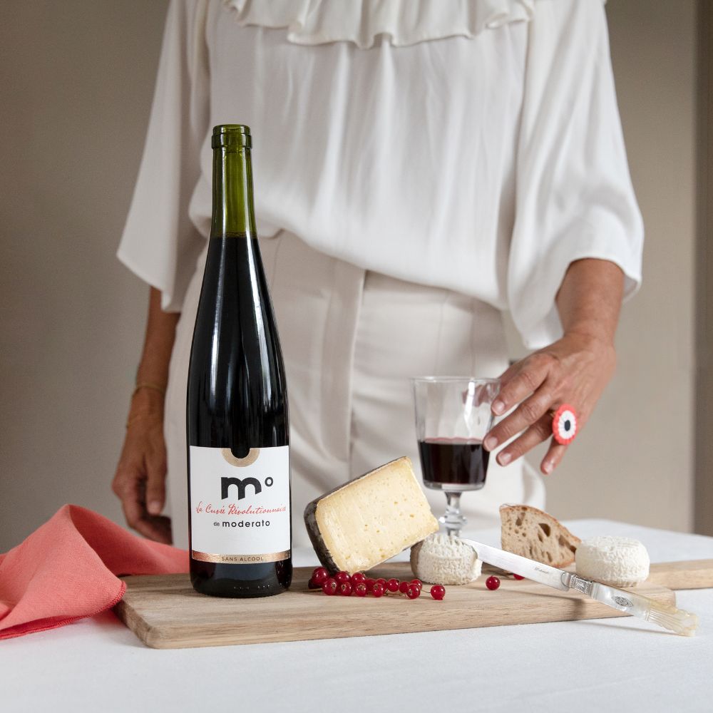 Red wine without alcohol Cuvée Revolutionary Moderato